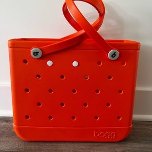 Bogg bag orange